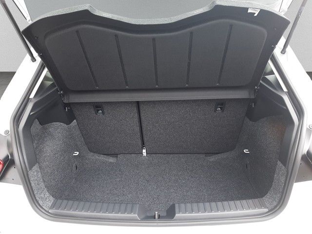 Fahrzeugabbildung Seat Ibiza Hola 1.0MPI LED PDC SitzHz 15"Alu MFL