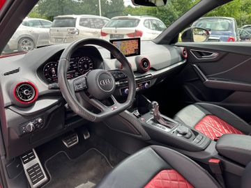 Fahrzeugabbildung Audi SQ2 2.0 TFSI quattro ACC Pano 19" Raute