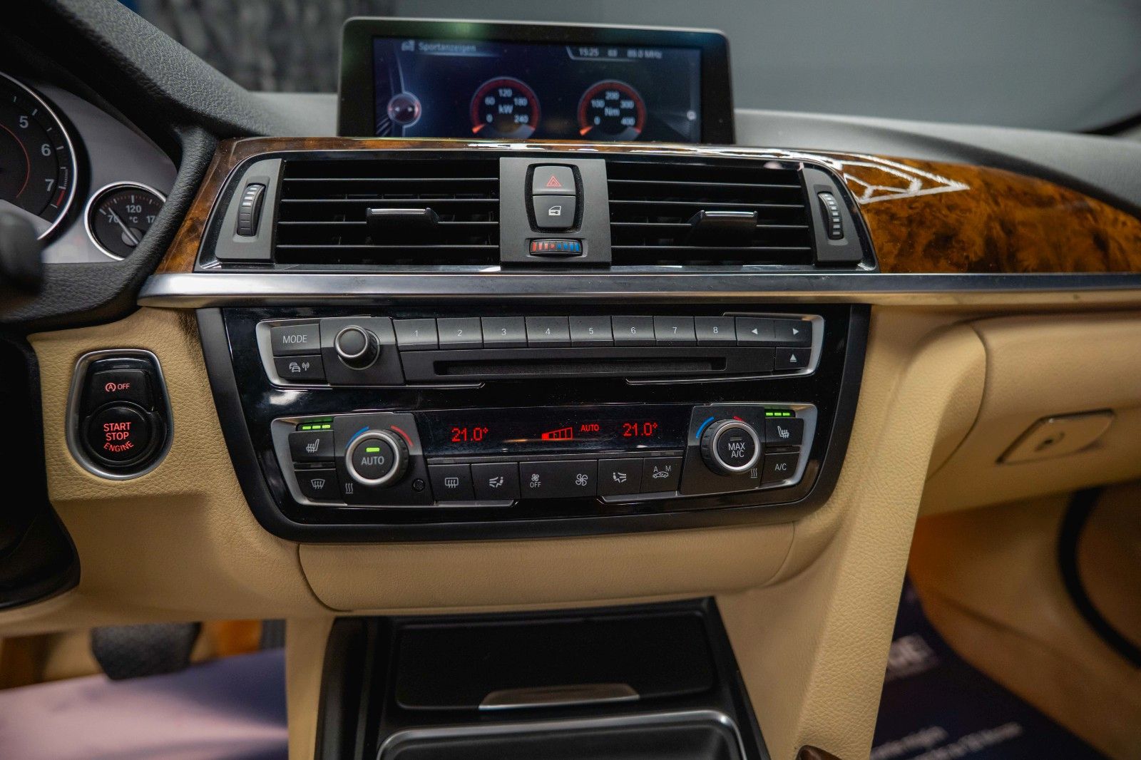 Fahrzeugabbildung BMW 428i Cabrio M-Sport *ACC*DAB*LED*360°*TV*19%*