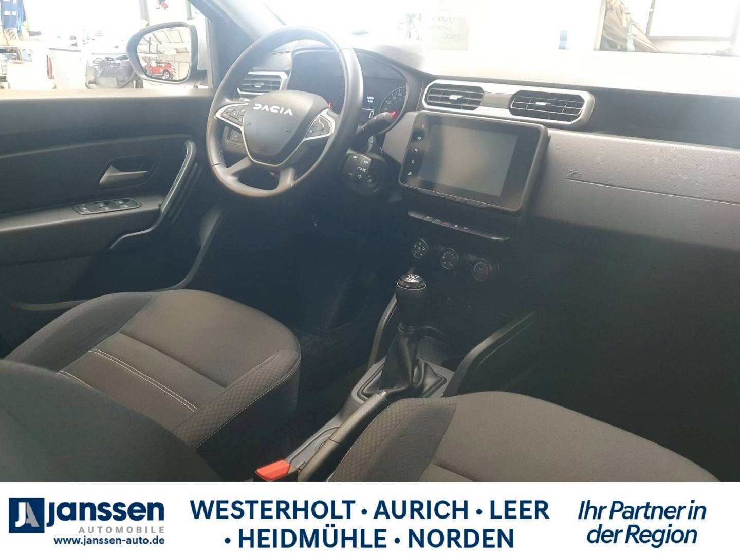 Fahrzeugabbildung Dacia DUSTER Expression TCe 100 ECO-G