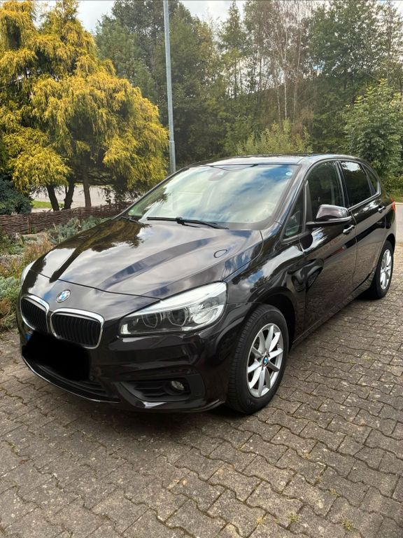 Image of BMW 218