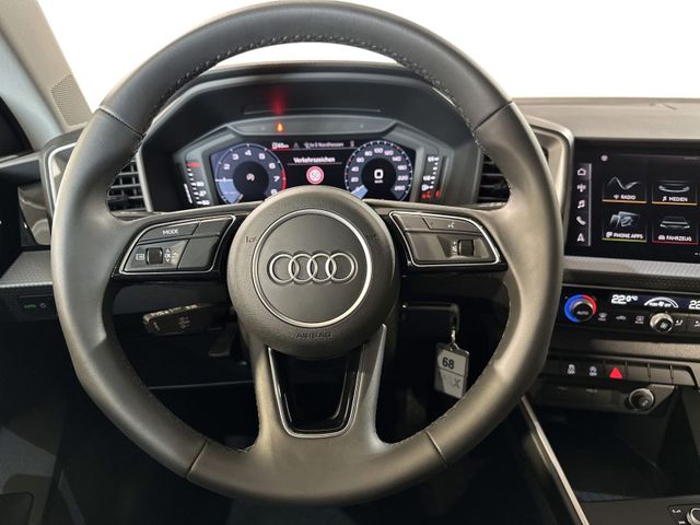 A1 Sportback 30 TFSI ADVANCED SMARTPHONE INTERFA