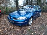 Renault Laguna II Grandtour Dynamique // Klima - blaue Renault Laguna