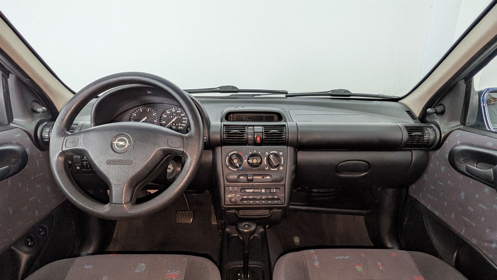 Fahrzeugabbildung Opel Corsa 1.2 16V World Cup Cool * Klima * Automatik