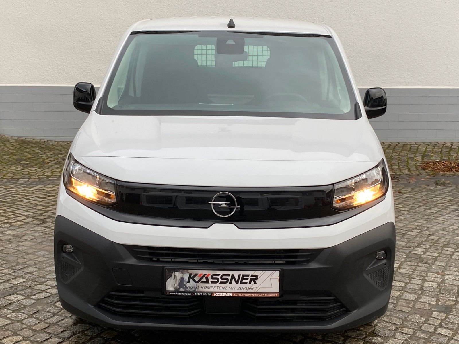 Fahrzeugabbildung Opel Combo Cargo 1,5D *SHZ *PDC *Klima *DAB +Freispe.