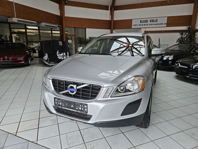 Volvo XC60 2.4 D 2WD DRIVe Sitzheizung Klima PDC