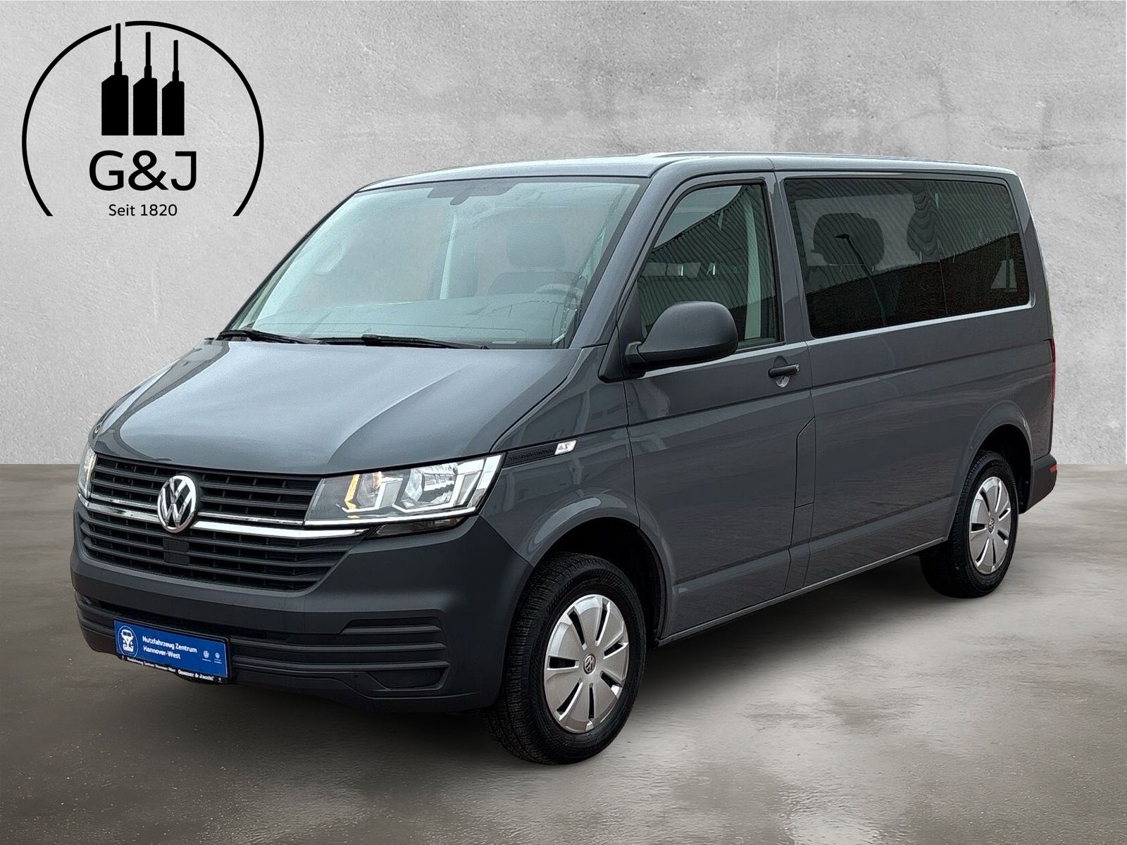 Fahrzeugabbildung Volkswagen T6.1 Transporter Kombi 2.0 TDI AHK PDC 8-Sitzer