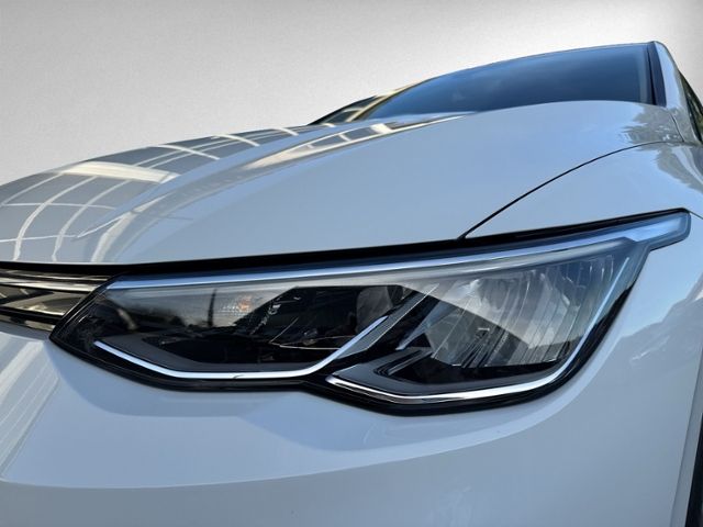 Golf VIII 2.0 TDI Life LED+NAVI+AHK+ACC+PDC+SHZ