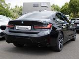 BMW 318d M-Sport FACEL. LED W-LAN NAVI SHZ PDC KLIMA - BMW 3er Reihe in Wuppertal