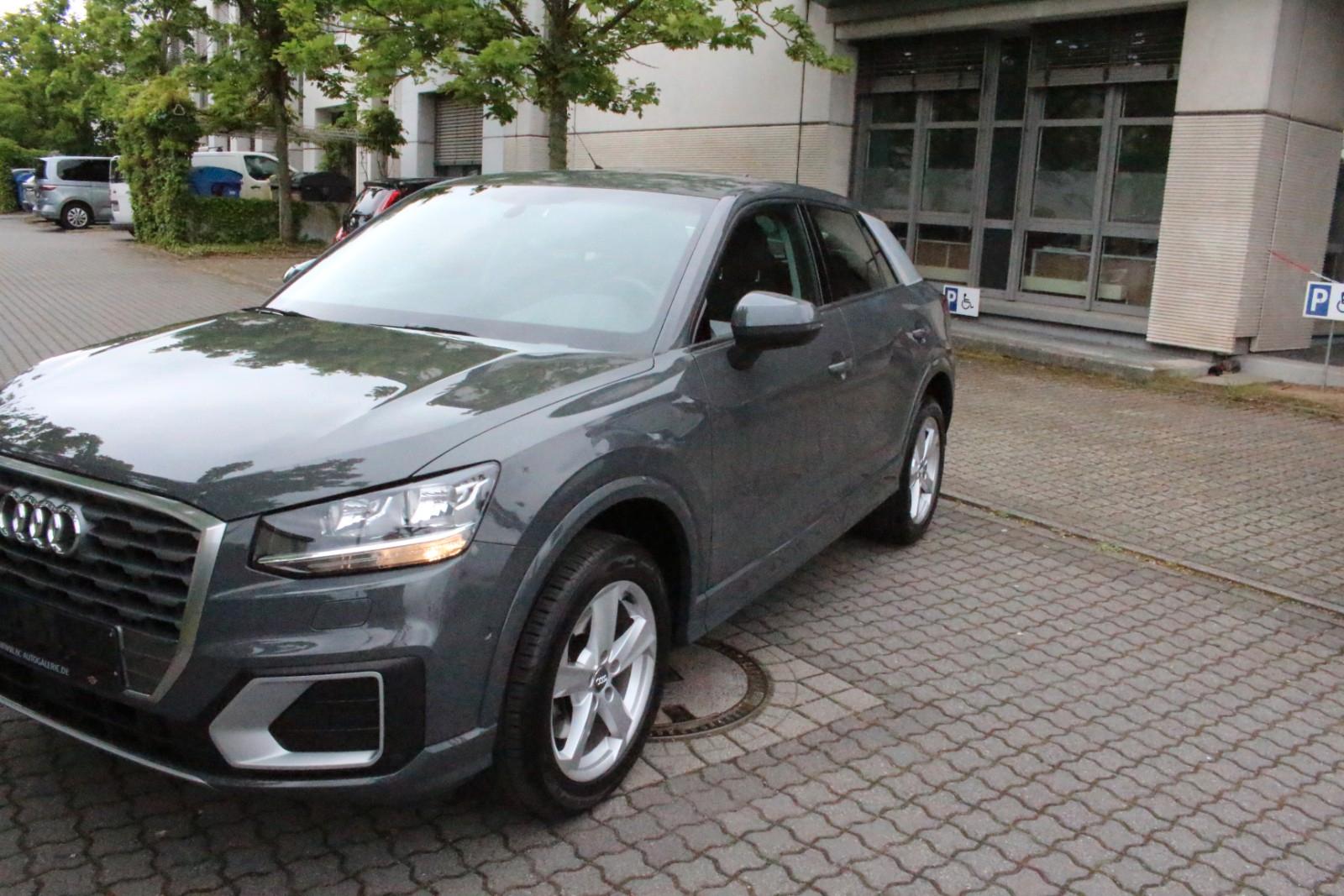 Audi Q2 sport~1 HAND~NAVI~SHZ