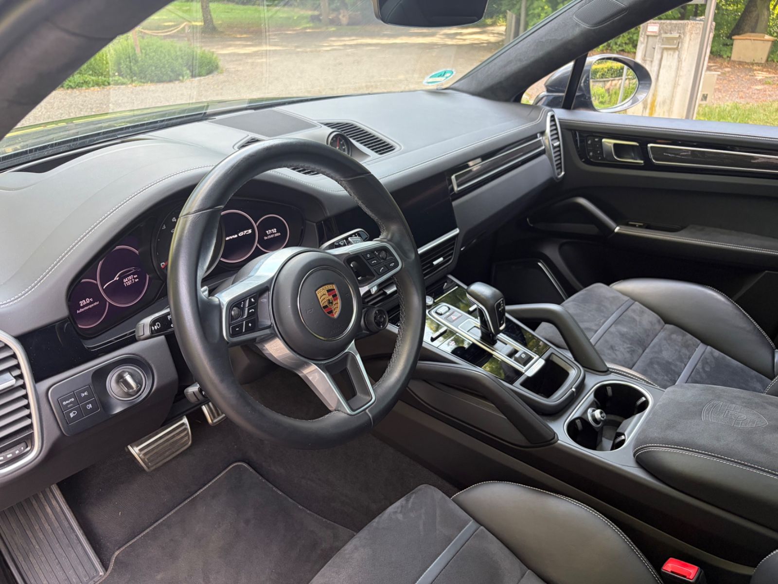 PORSCHE Cayenne 10