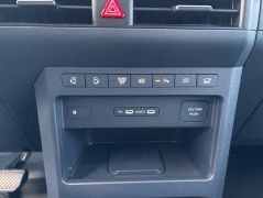 KIA PV5 Passenger 71.2 ELITE 2-3-0 WP Smart Power Al KIA PV5 Passenger 71.2 ELITE 2-3-0 WP Smart Power Al