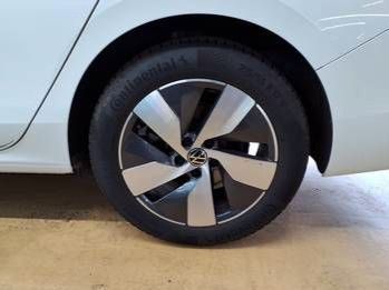 Volkswagen Passat - Bild 9