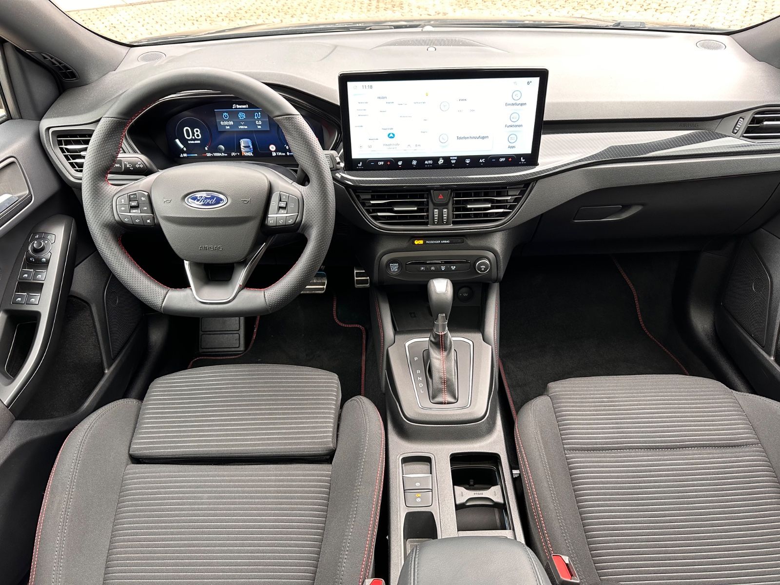 Fahrzeugabbildung Ford Focus Turnier ST-Line X 1.0 Pano/ACC/Matrix/Navi