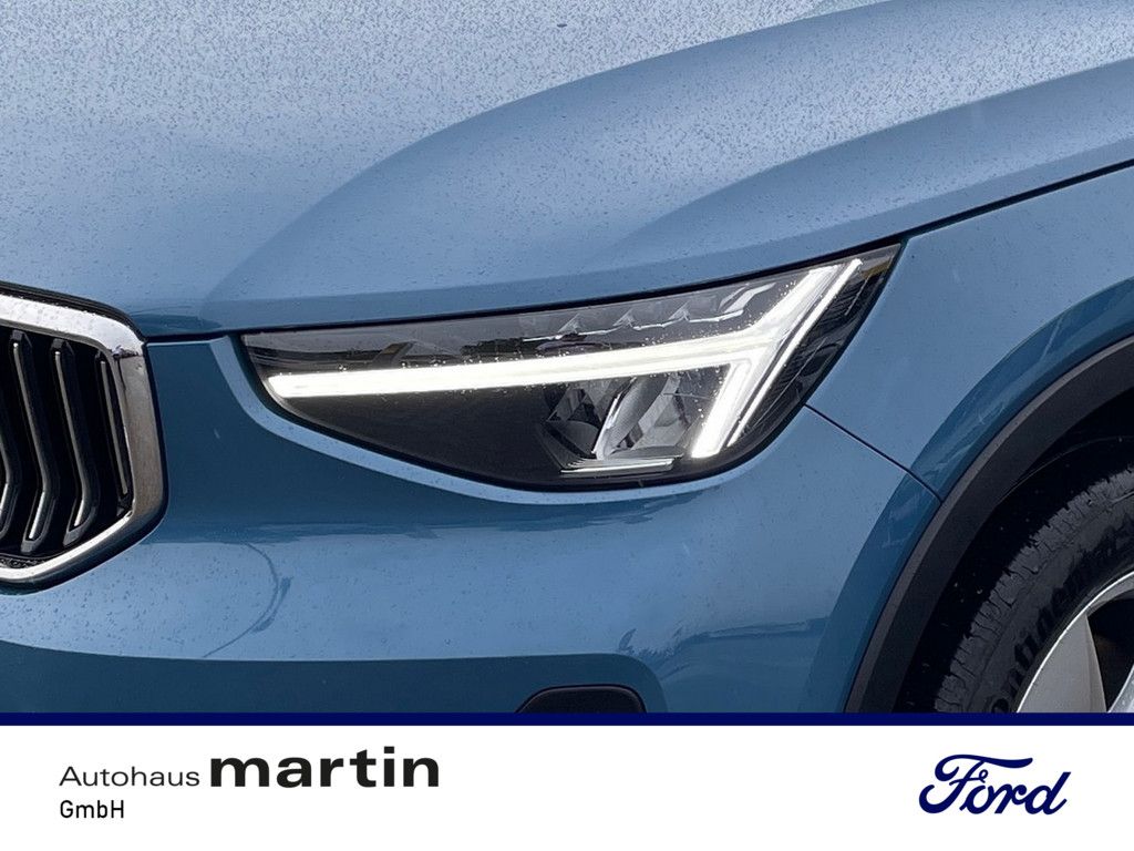Fahrzeugabbildung Volvo XC40 2.0 Plus Bright 2WD H/K ACC FACEL. LED 360°