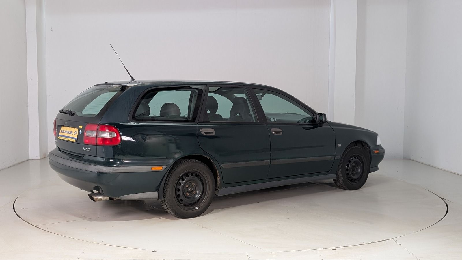 Fahrzeugabbildung Volvo V40 2.0T
