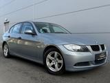 BMW 320d e90 *Automatik*Xenon*Navi* - BMW 320 aus 2005: 320d