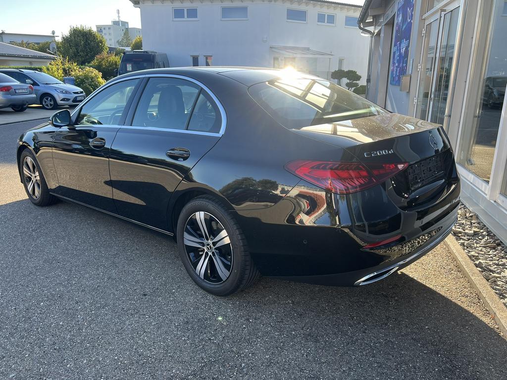 Mercedes-Benz C 200