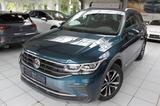 Volkswagen Tiguan UNITED/DSG/PANO/ACC/STNDHZ/IQLED/NAVI/ALU - Volkswagen Tiguan UNITED mit Benzin-Antrieb