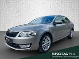 Skoda Octavia Lim. 1.4 Schalt - Elegance Temp Einparkh - Skoda Octavia mit Benzin-Antrieb: Limousine, 1.4
