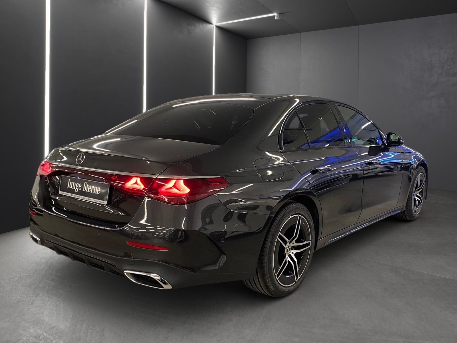 Fahrzeugabbildung Mercedes-Benz E 200 AMG*Distro*Totwink*Night*LED*Kam*CarPlay*