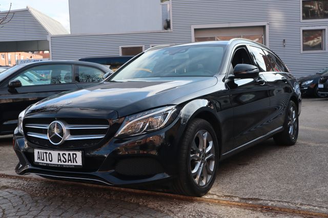 Mercedes-Benz C 250d T-Modell BlueTec 4-Matic/LED/ACC/360°/AHK