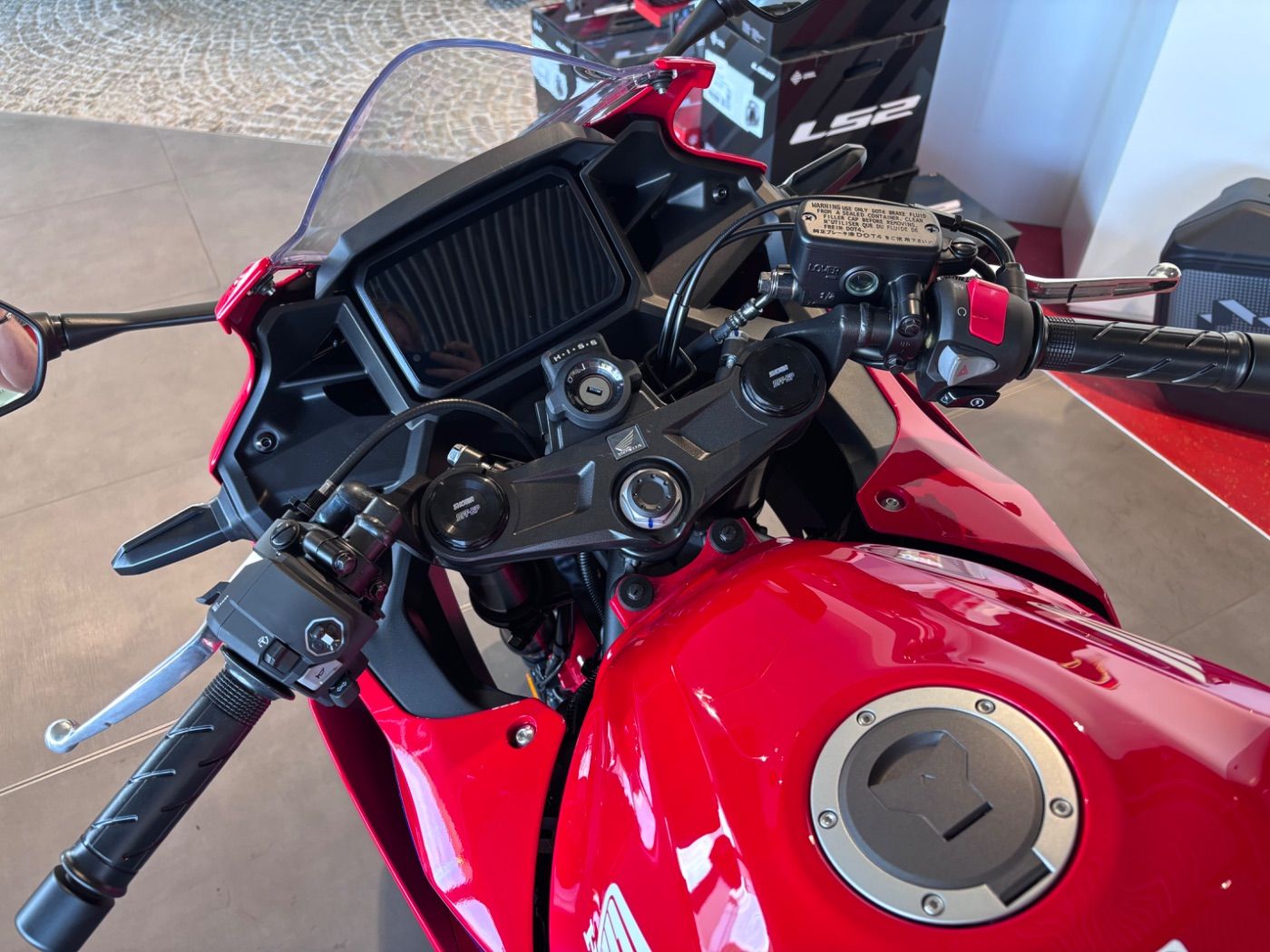 Fahrzeugabbildung Honda CBR 500 R E-Clutch 2026, sofort