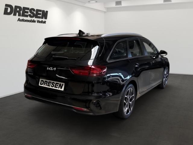 Kia Ceed_sw Sportswagon 1.5 T-GDI DCT Spirit Navi+Si