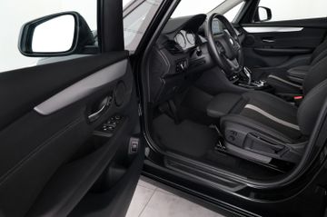 BMW 220i Active Tourer Sportsitze RFK AHK 17"