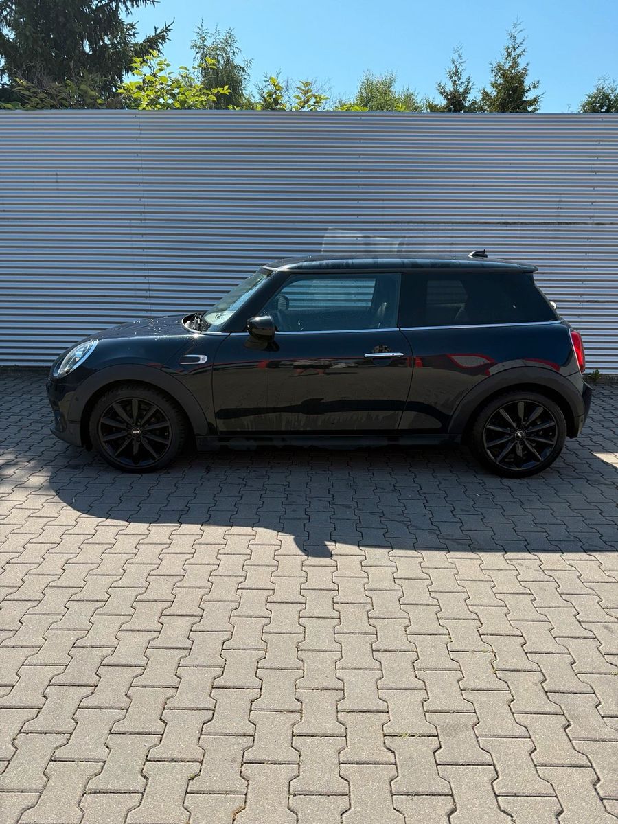 MINI MINI Cooper F56 1.5 Turbo  Top Zustand