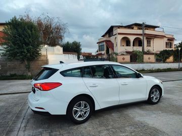 Ford Focus - 5