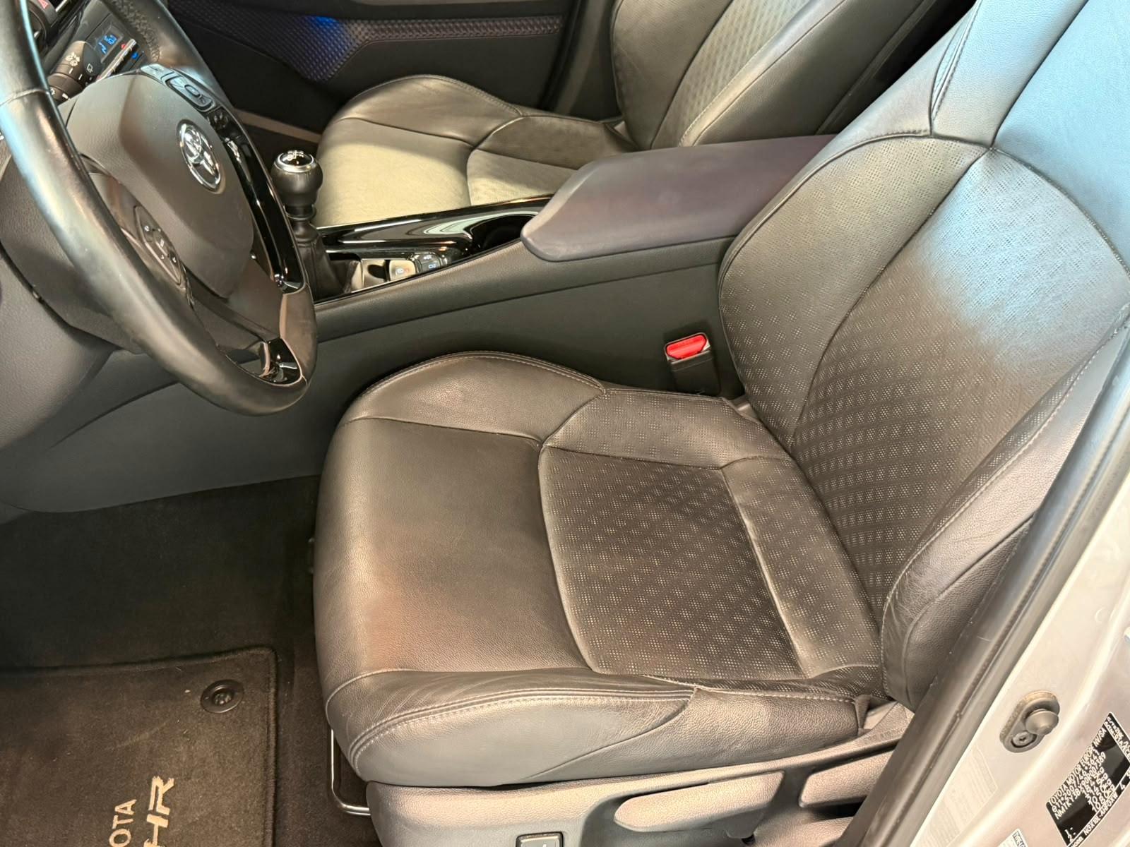 Toyota C-HR Style,Leder,