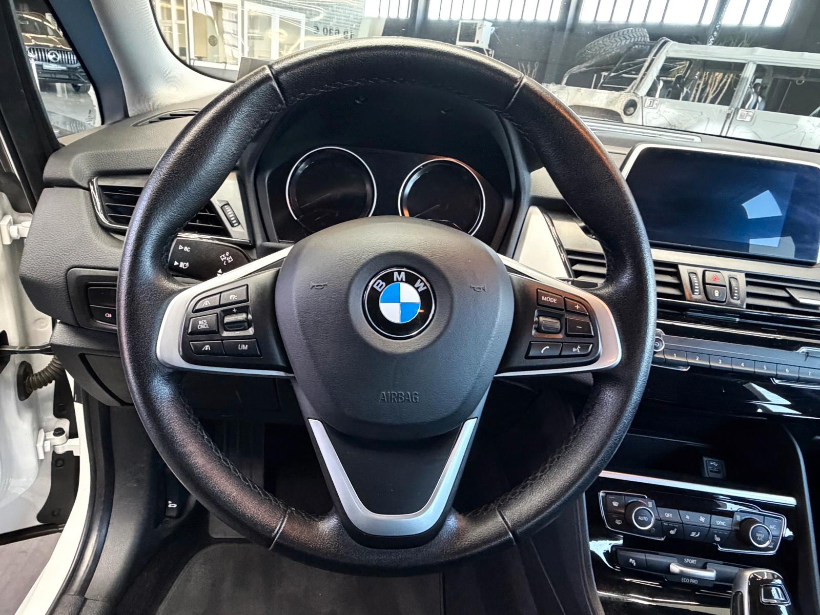 BMW 218 Active Tourer218d Advantage+ Navi+LED+SHZ+PDC, миниатюра 19