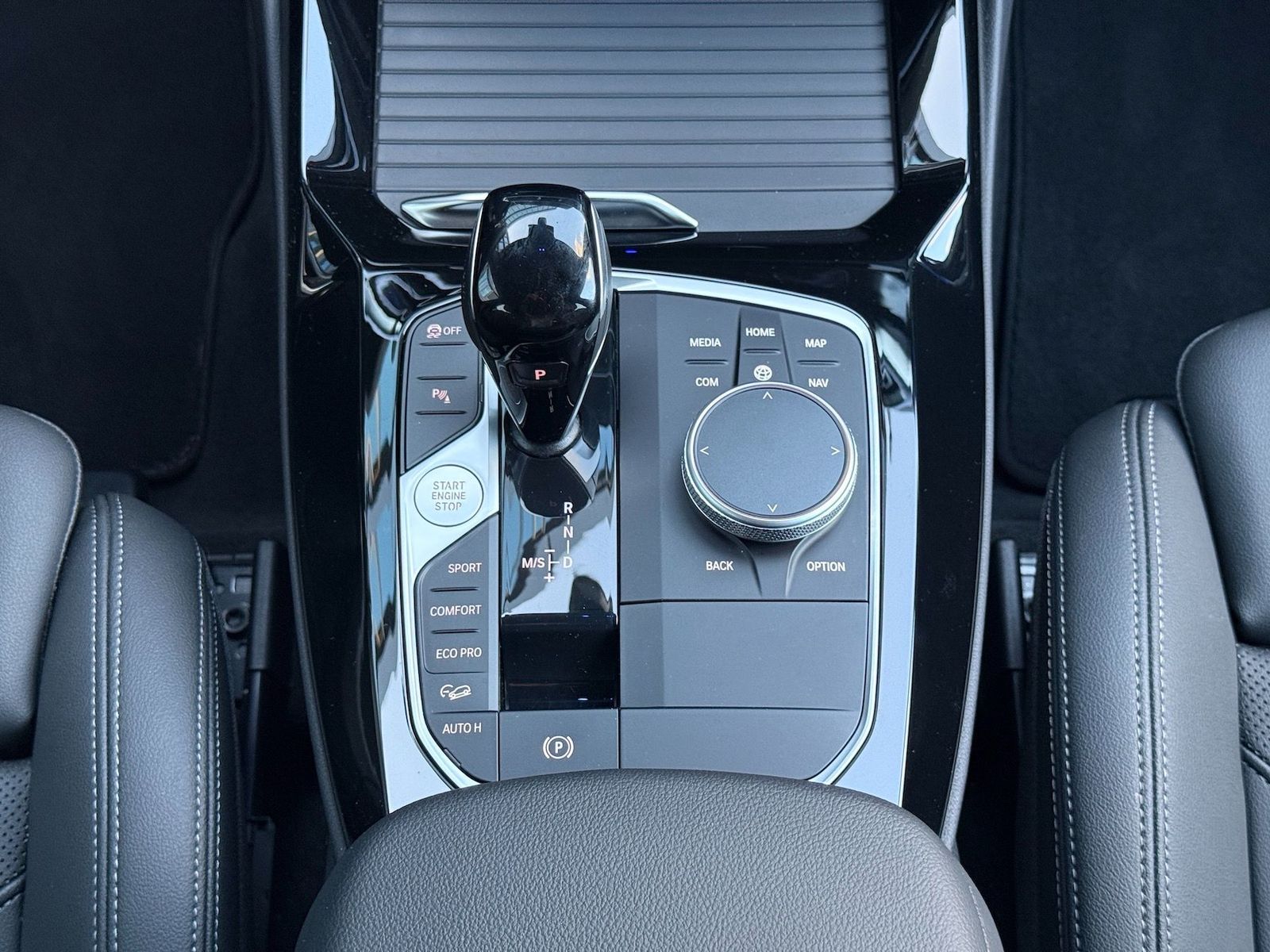 Fahrzeugabbildung BMW X3 20d xD M-SPORT|AHK|KAMERA|GARANTIE BIS 7/2029