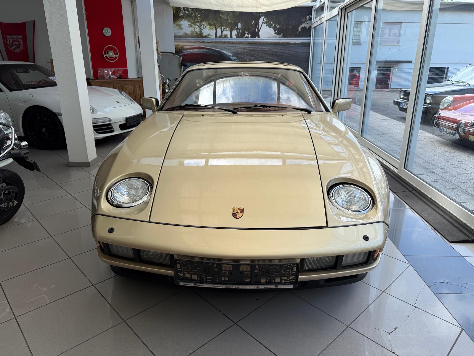 Porsche 928 Weissach #53 of 205