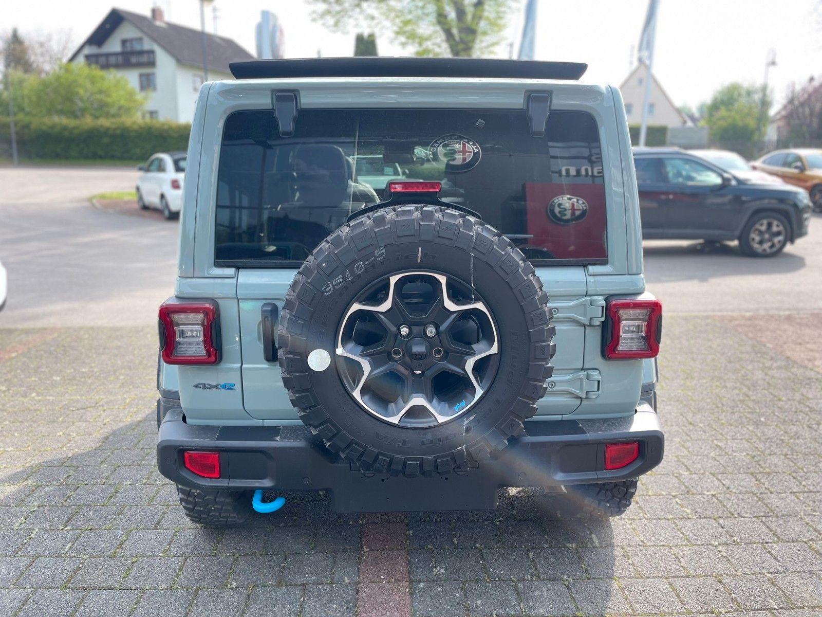 Fahrzeugabbildung Jeep Wrangler Rubicon/SkyOneTouch Schiebedach