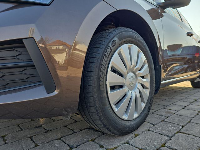 Fahrzeugabbildung SKODA Scala Active 1.5 TSI DSG LED Shg Klima PDC