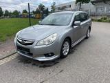 Subaru Sunaru Legacy allrad  44 - Subaru Legacy aus 2010: Kombi