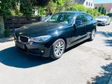 BMW 330 GT X Drive Allrad - BMW 330 Gran Turismo aus 2015