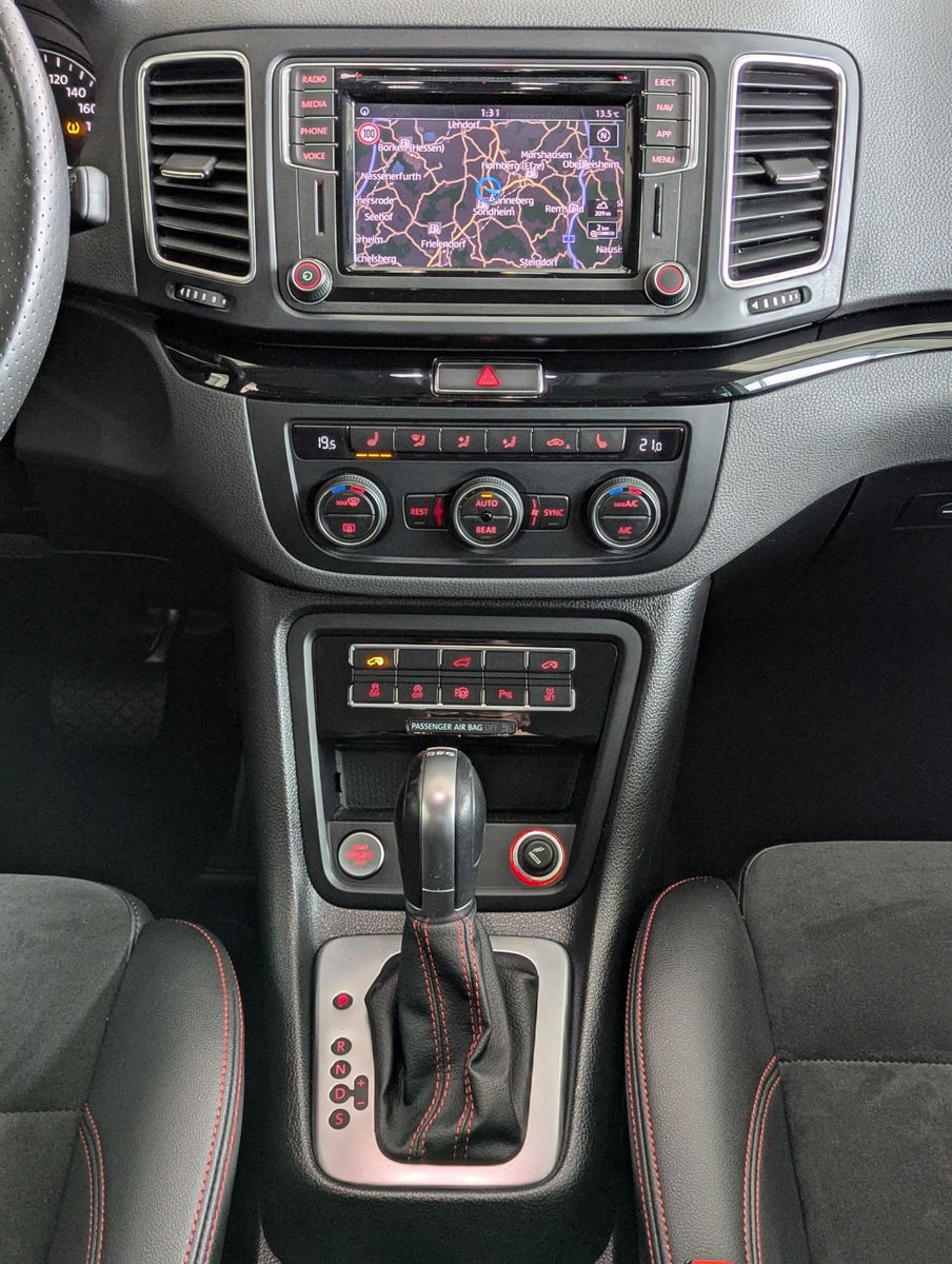 Fahrzeugabbildung SEAT Alhambra 1.4 TSI FR 7-Sitze ACC Bi-Xen Cam AHK