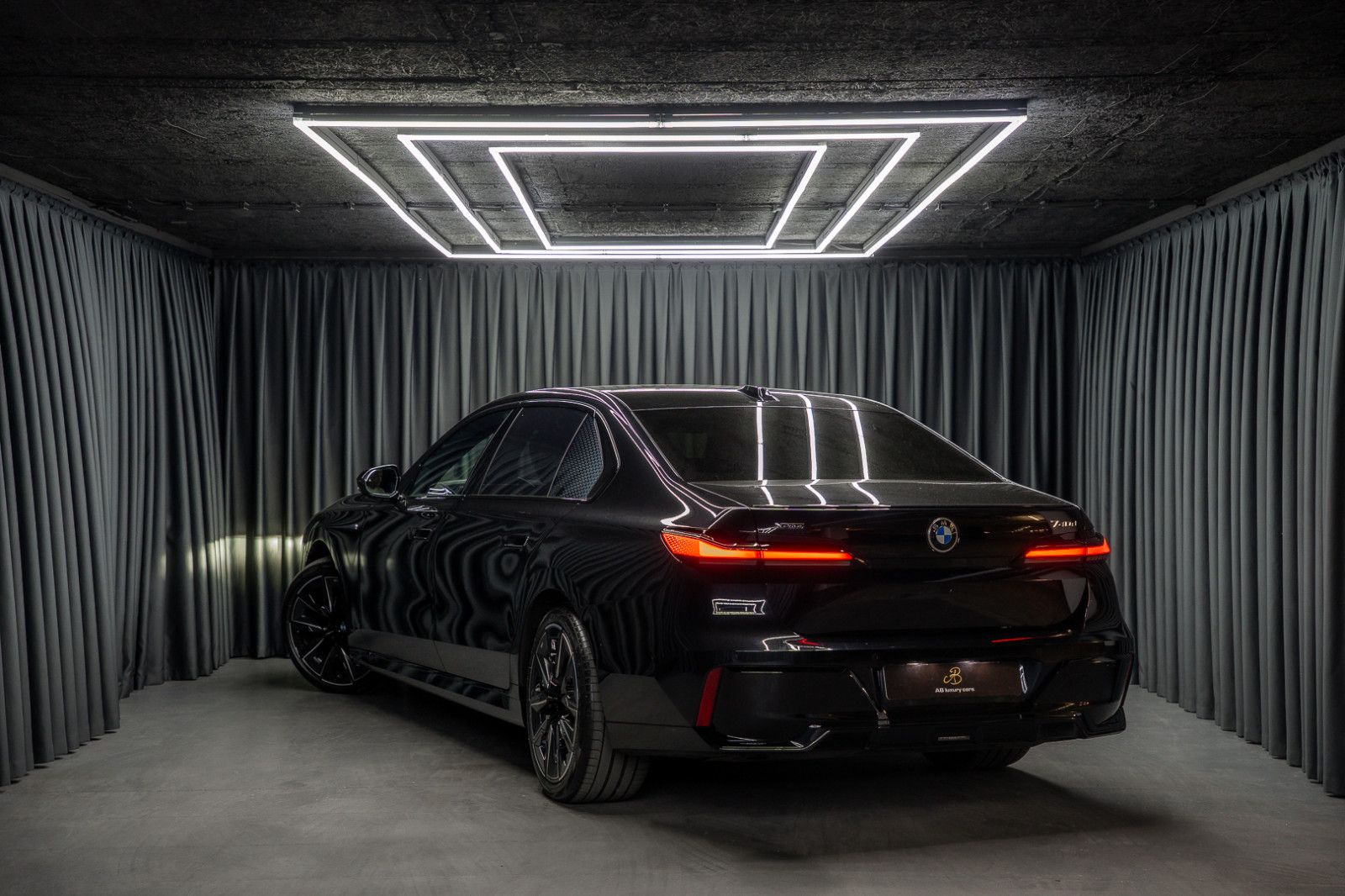 Fahrzeugabbildung BMW 740d xDrive *Sportpaket Pro*Carbon*Innovation