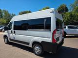 Peugeot Boxer 333 L2H2 Active Blue-HDi Behindertengerech - Peugeot Boxer: L3
