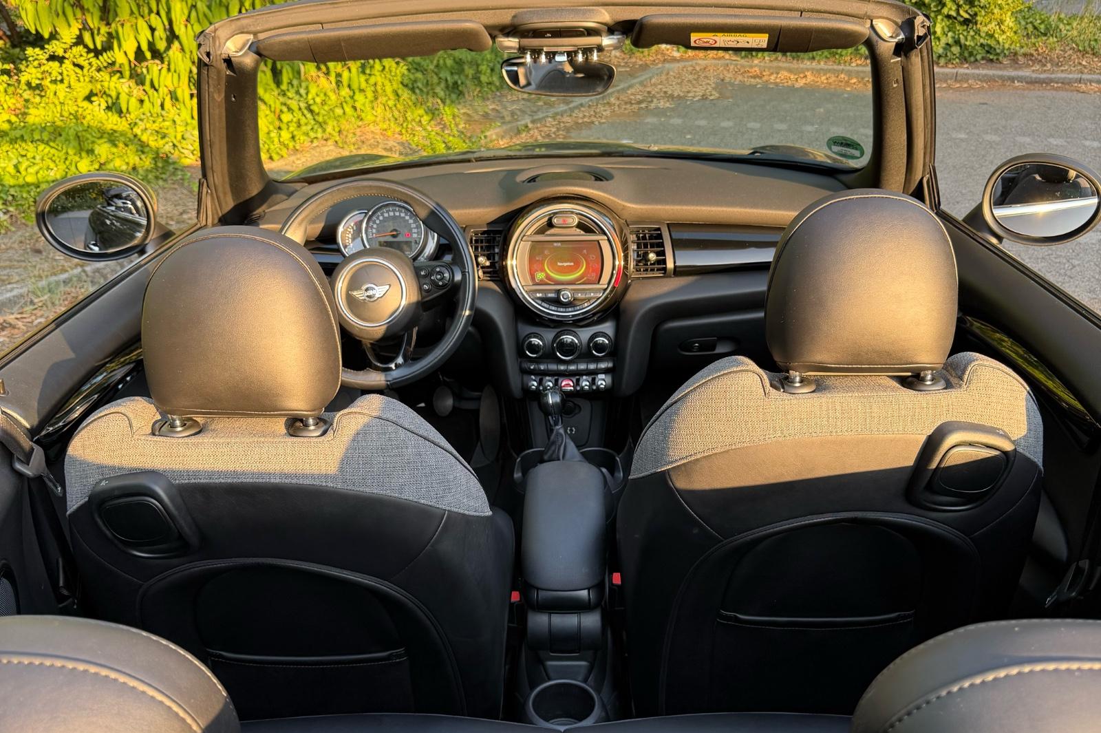 MINI Cooper S Cabrio Chili II Navi  LED  DEKRA-Siegel