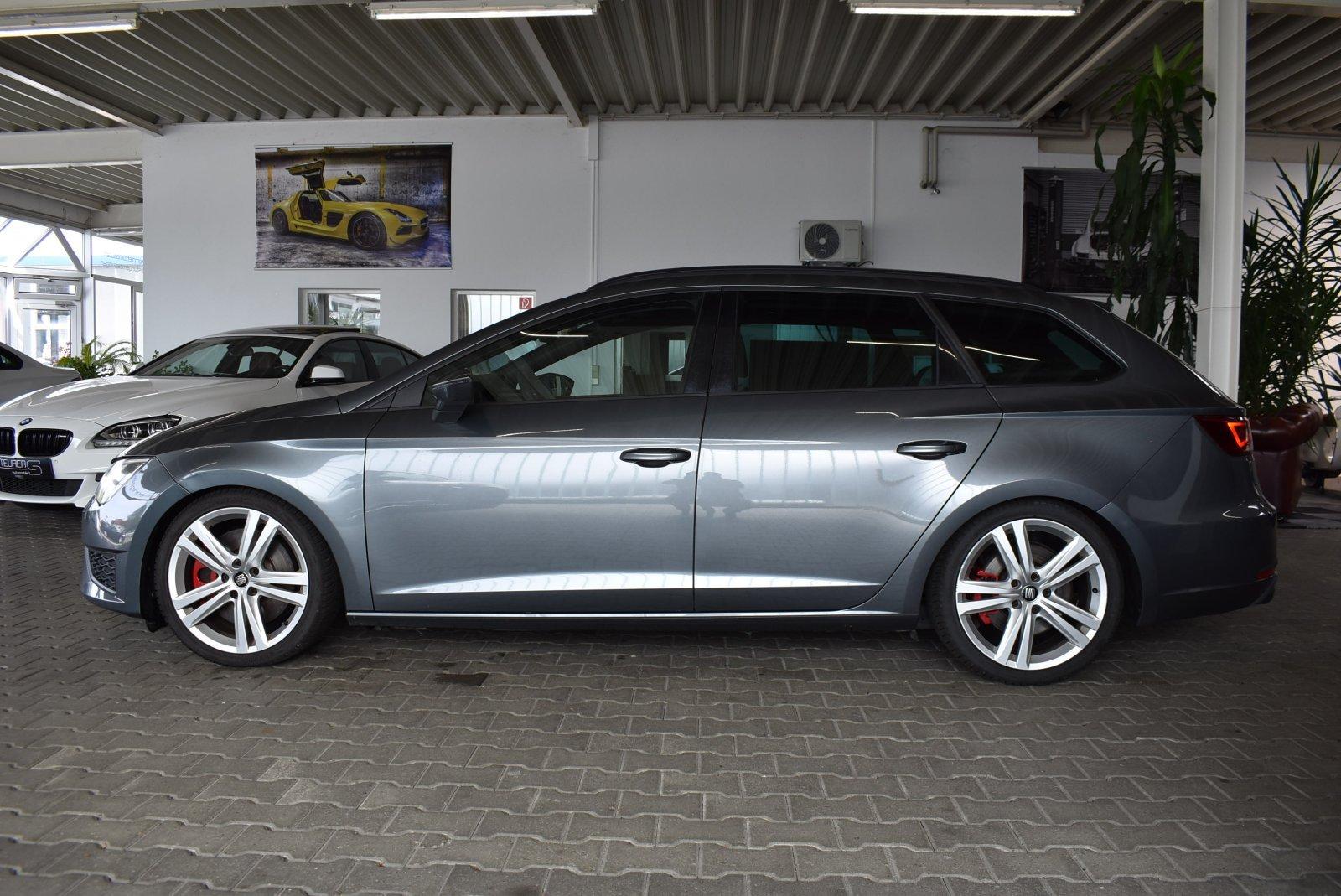 Seat Leon ST Cupra 265 ch DSG • Baquets Alcantara • Toit pano • Caméras AV/AR • DCC • CarPlay