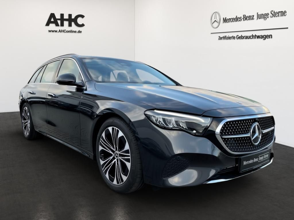 Fahrzeugabbildung Mercedes-Benz E 200 T Avantg. Pano Navi LED KeyLess Totw.