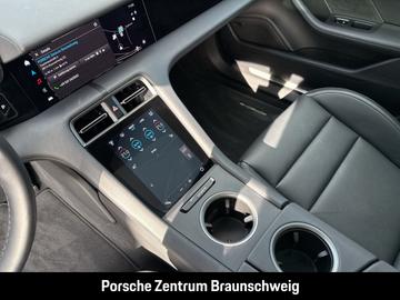 صورة مصغرة 34 لـ 2025 Porsche TAYCAN