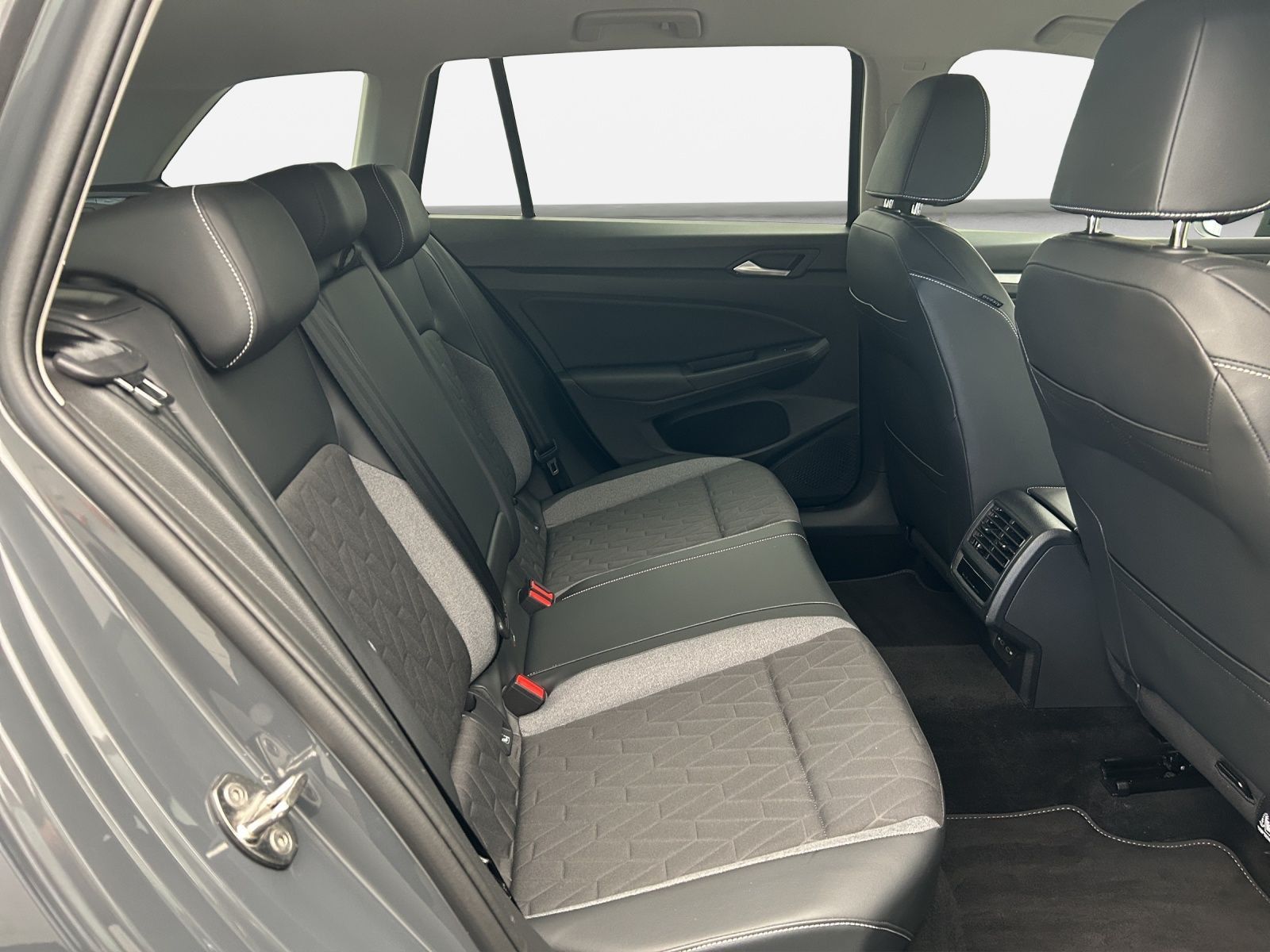 Volkswagen Golf - Bild 16