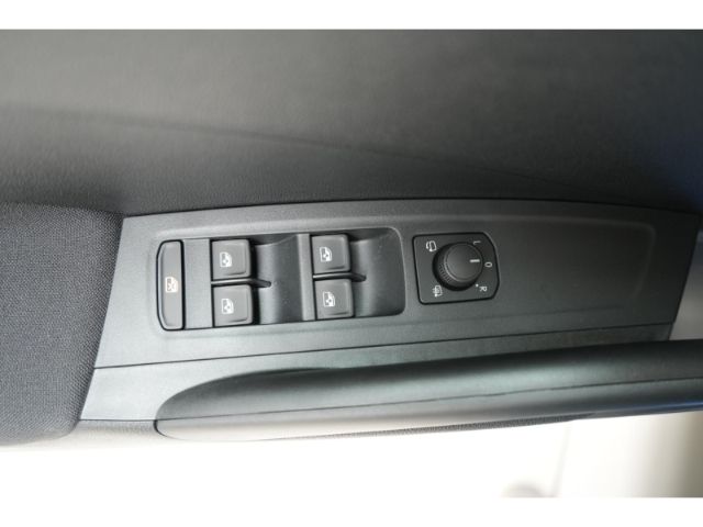 Fabia DRIVE TSI+LED-SCHEINWERFER+SITZ-/LENKRADHE