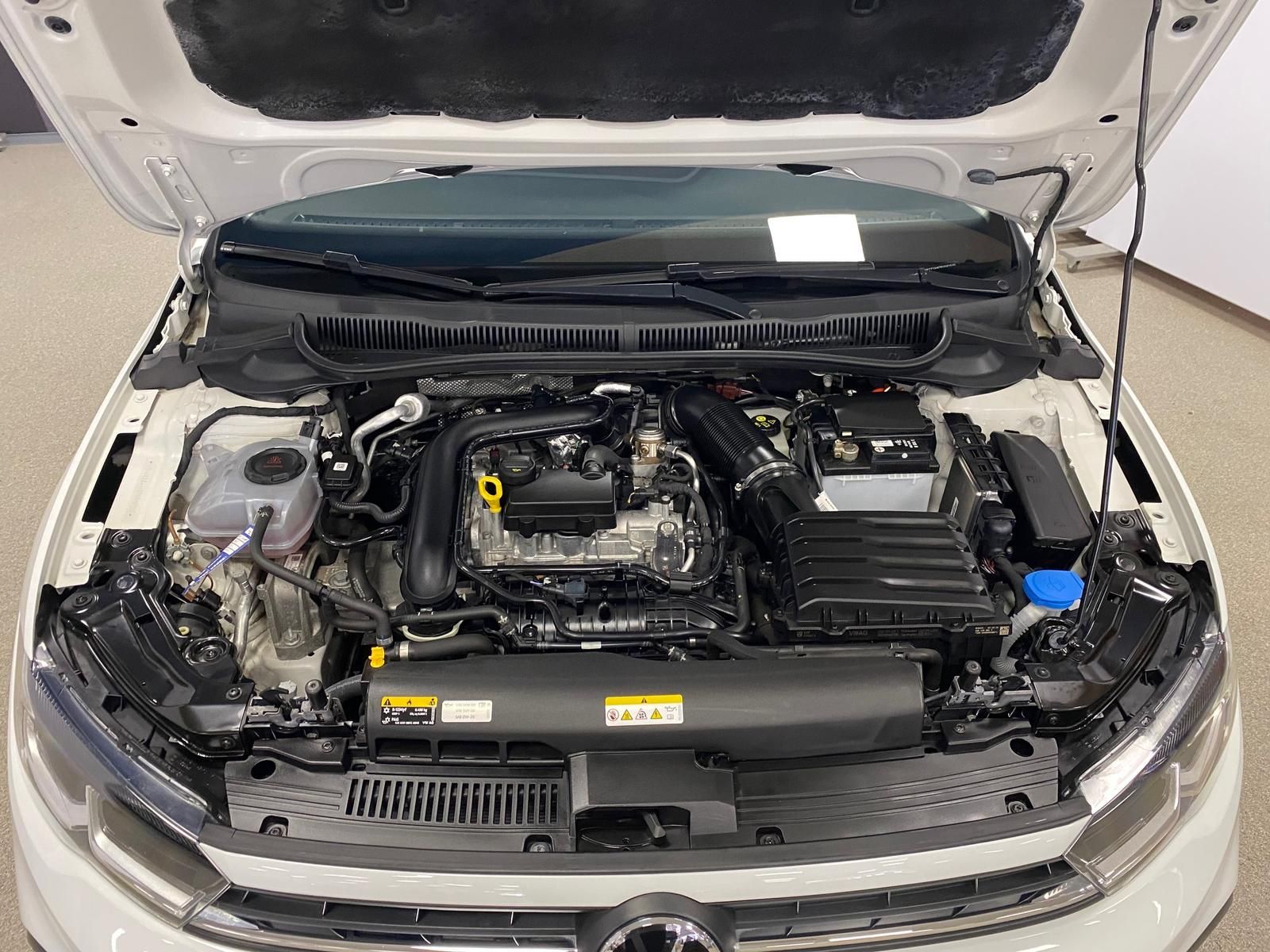 Fahrzeugabbildung Volkswagen Polo 1.0 TSI Life APP+KLIMA+KAMERA+PDC+SITZHEI++