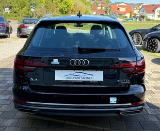 Audi A4 - 12